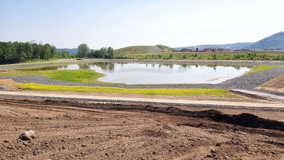 Sanierte Industrielle Absetzanlage Teich 4 in Freital 